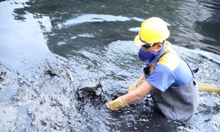 Giá thu gom bùn thải