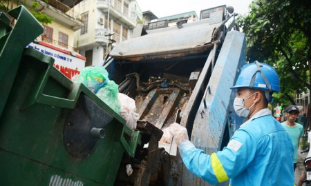 Thu gom chất thải an toàn, hiệu quả