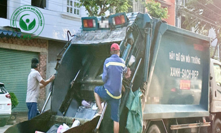 Thu gom chất thải an toàn, hiệu quả