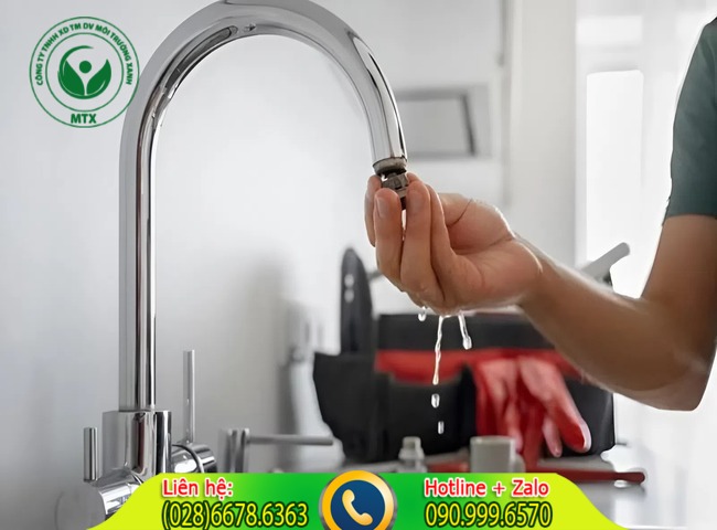 Nguyên nhân khiến bạn cần tẩy vết dầu mỡ lâu ngày trên bếp